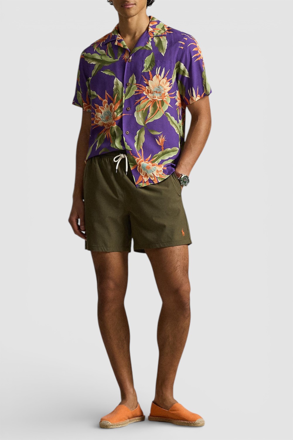 תמונת כל הלוק של מכנסי בגד ים